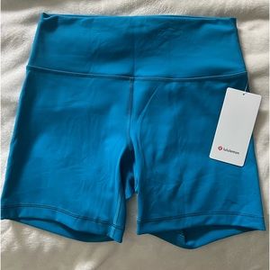 Lululemon Wunder train shorts